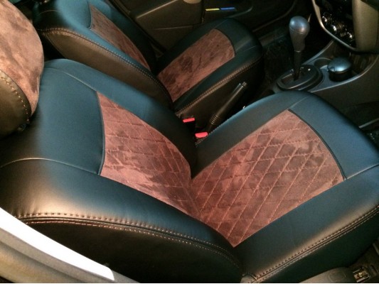 Авточехлы на Renault Duster