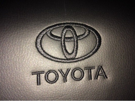 Авточехлы на Toyota Corolla E140/E150