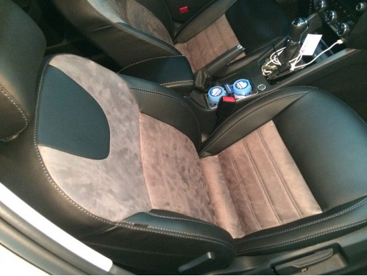 У вас другая модель авто? Каркасные авточехлы пошить сможем!